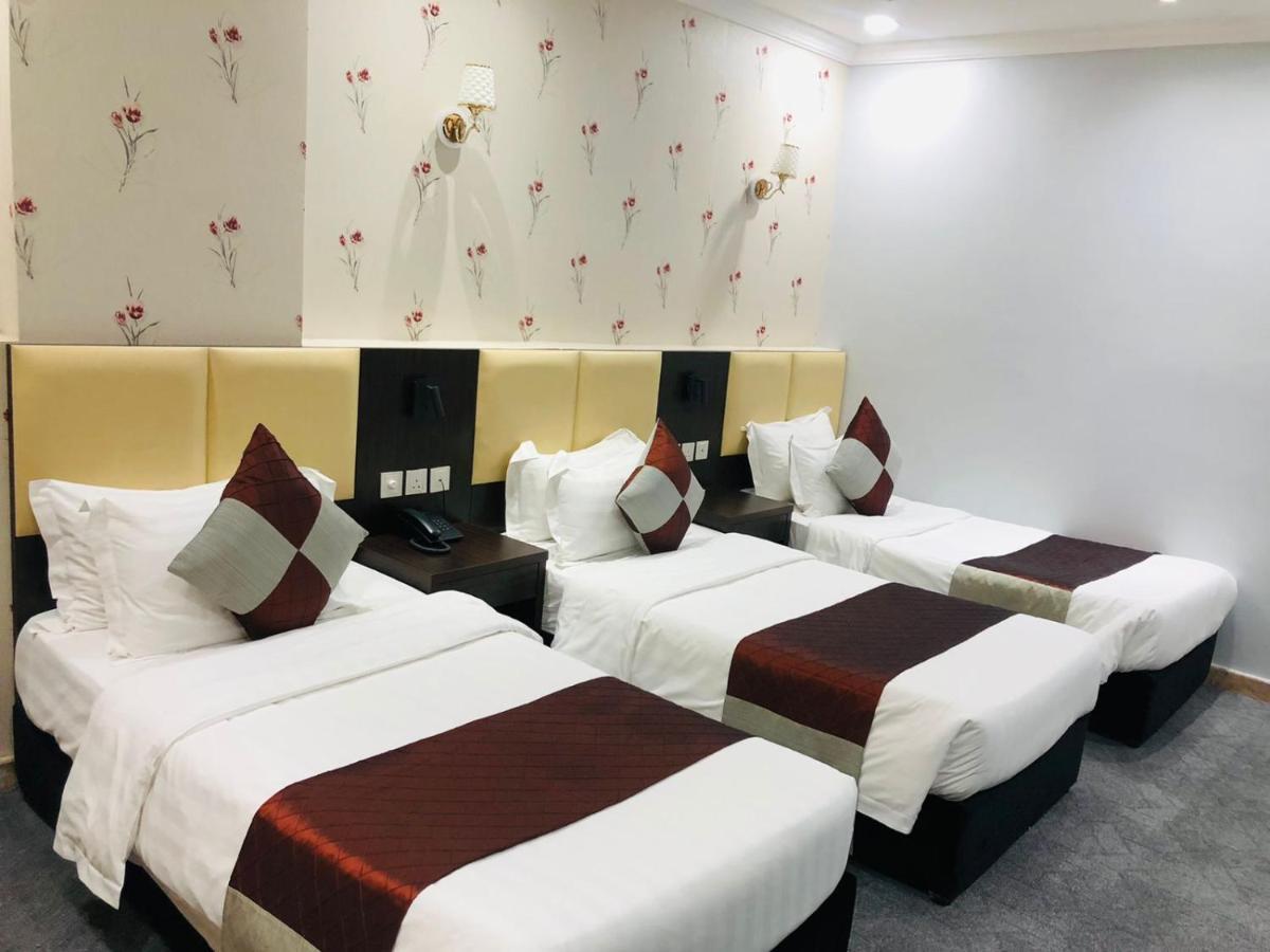 אל-מדינה M Platinum Hotel מראה חיצוני תמונה