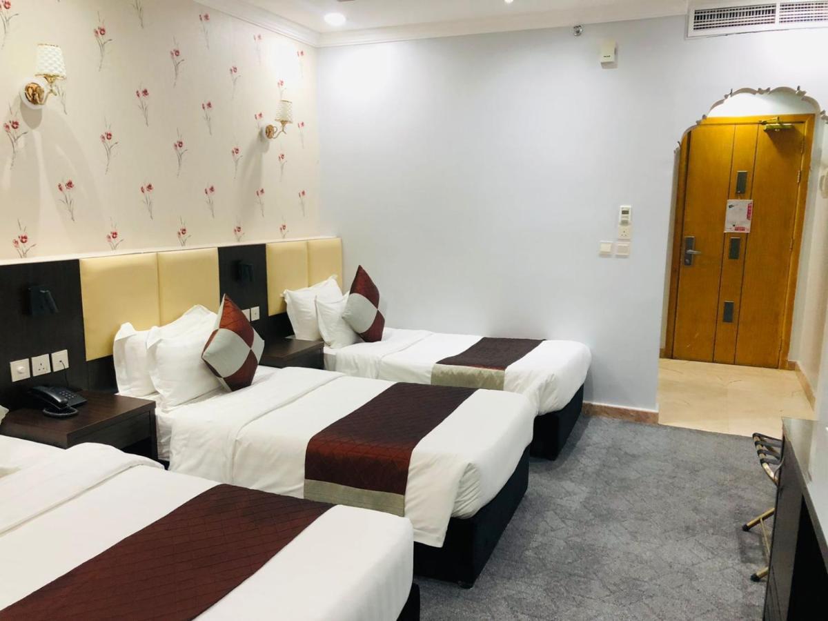 אל-מדינה M Platinum Hotel מראה חיצוני תמונה