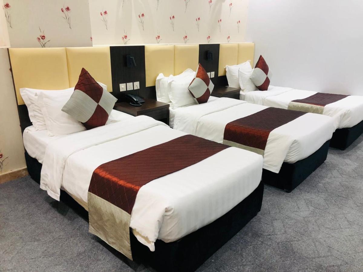 אל-מדינה M Platinum Hotel מראה חיצוני תמונה