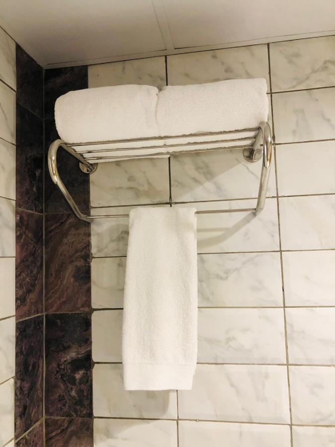אל-מדינה M Platinum Hotel מראה חיצוני תמונה