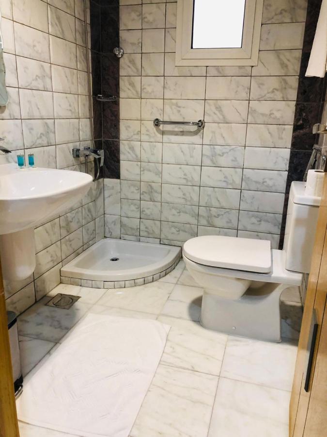 אל-מדינה M Platinum Hotel מראה חיצוני תמונה